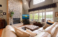 1883 Thunder Mountain Road, Camdenton, MO 65020