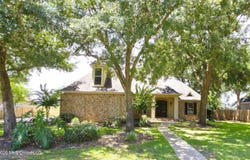 3024 Oakleigh Circle, Ocean Springs, MS 39564