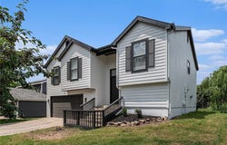 2018 E 26th Terrace, Lawrence, KS 66046
