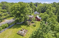 61 River Road, Dresden, ME 04342