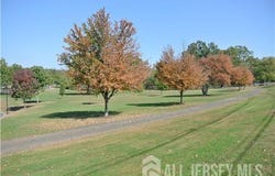 172 Evergreen Road, Edison, NJ 08837