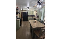 22 Leroy Street, Hillsdale, MI 49242