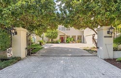 5776 BELLAIRE Drive, New Orleans, LA 70124