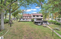 814 Kenyon Road, Lupton, MI 48635