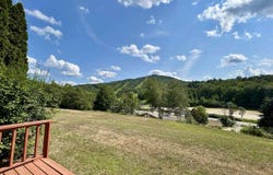576 Francestown Road, Bennington, NH 03442