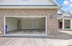 126 Waterston Way, Clinton, TN 37716