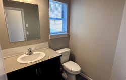 243 LACASA St, Eugene, OR 97402