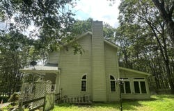 2162 Longview Drive, Bushkill, PA 18324