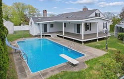 39 Bullard Ave, Worcester, MA 01605