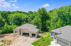 1300 Melissa Court, Kearney, MO 64060