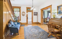 504 Washington, Bonaparte, IA 52620