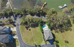 17 Shear Water Dr, Hilton Head Island, SC 29926