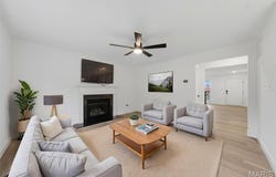 8 Shady Elm Court, St Charles, MO 63301