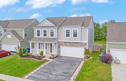 605 Kingshurst Drive, Blacklick, OH 43004