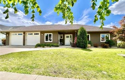 2774 Pine Ridge Boulevard, Red Wing, MN 55066