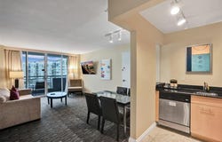 2670 E Sunrise Blvd, Fort Lauderdale, FL 33304