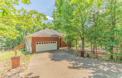 7 Resplandor Court, Hot Springs Village, AR 71909