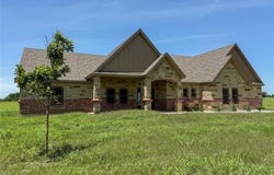 163 Private Road 107, Blum, TX 76627