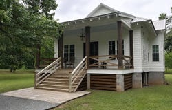 56 Adams Dr, Mangham, LA 71259