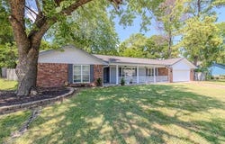 2817 Robin Lane, Muskogee, OK 74403