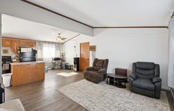 176 Lakeview Dr., Wataga, IL 61488