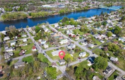 204 Avenue B, Matamoras, PA 18336