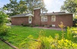 1905 N Rowland Avenue N, Lumberton, NC 28358