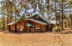 7 Log House Road, Glorieta, NM 87535