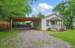 640 Clements Avenue, Van Alstyne, TX 75495