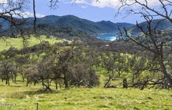 13300 Lone Bend Road, Jamestown, CA 95327
