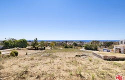14902 Mc Kendree Ave, Pacific Palisades, CA 90272