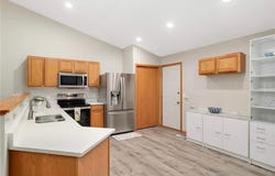 3424 Eagan Oaks Court, Eagan, MN 55123