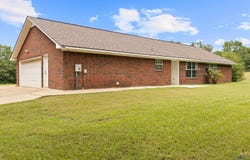 4898 W CR 4132, Henderson, TX 75652