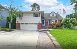 1994 Van Nostrand Avenue, Merrick, NY 11566