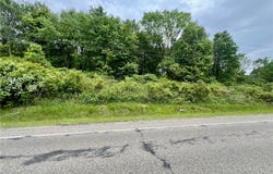 953 Perry Hwy, Muddy Creek Twp, PA 16037