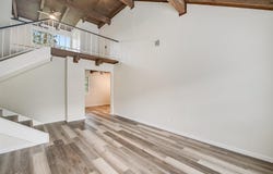 745 E Oltorf St E, Austin, TX 78704