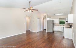 432 Calabria Avenue SE, Palm Bay, FL 32909