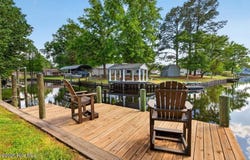 312 Channel Run Drive, New Bern, NC 28562