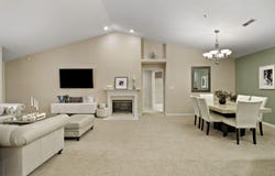 6754 S 34th St, Franklin, WI 53132