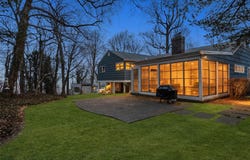 83 Fernwood Lane, Roslyn, NY 11576