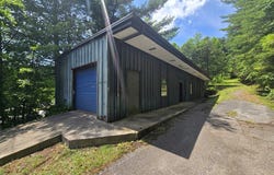 222 Sunny Hills Drive, Cedar Bluff, VA 24609