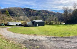 118 Fisher Creek Road, Sylva, NC 28779