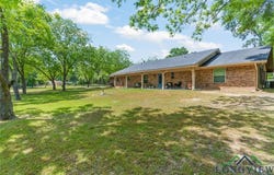 120 Breland Dr, Longview, TX 75604