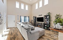 705 SW Huebert, Mountain Home, ID 83647