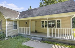 3905 Nazareth Road, Kalamazoo, MI 49004