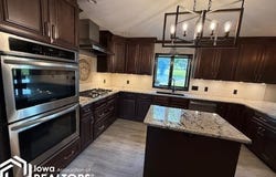 210 W Corry Court, Mount Pleasant, IA 52641