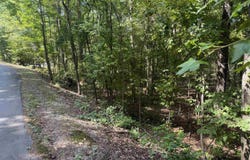 89 Lindura Way, Hot Springs Village, AR 71909-0000