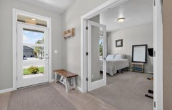 1571 SE Barberry Av, Dallas, OR 97338