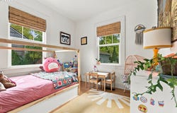 218 SE WASHINGTON St, McMinnville, OR 97128
