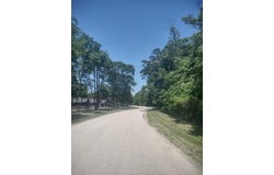 11373 Waters Edge Drive, Wheatfield, IN 46392
